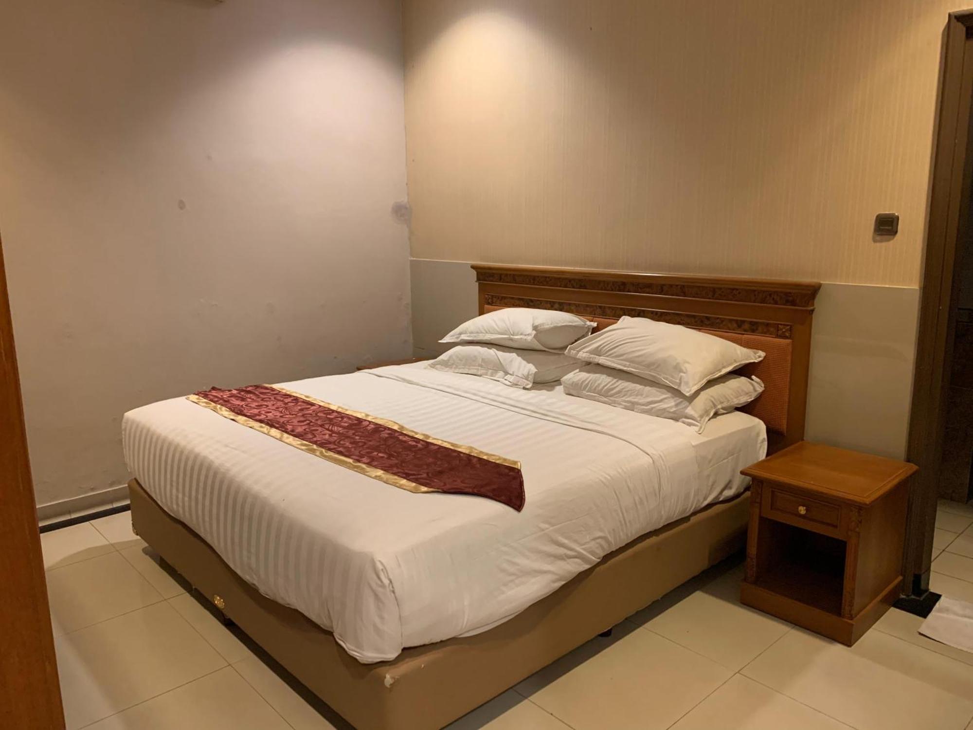 Enhaii Hotel Bandung Dış mekan fotoğraf