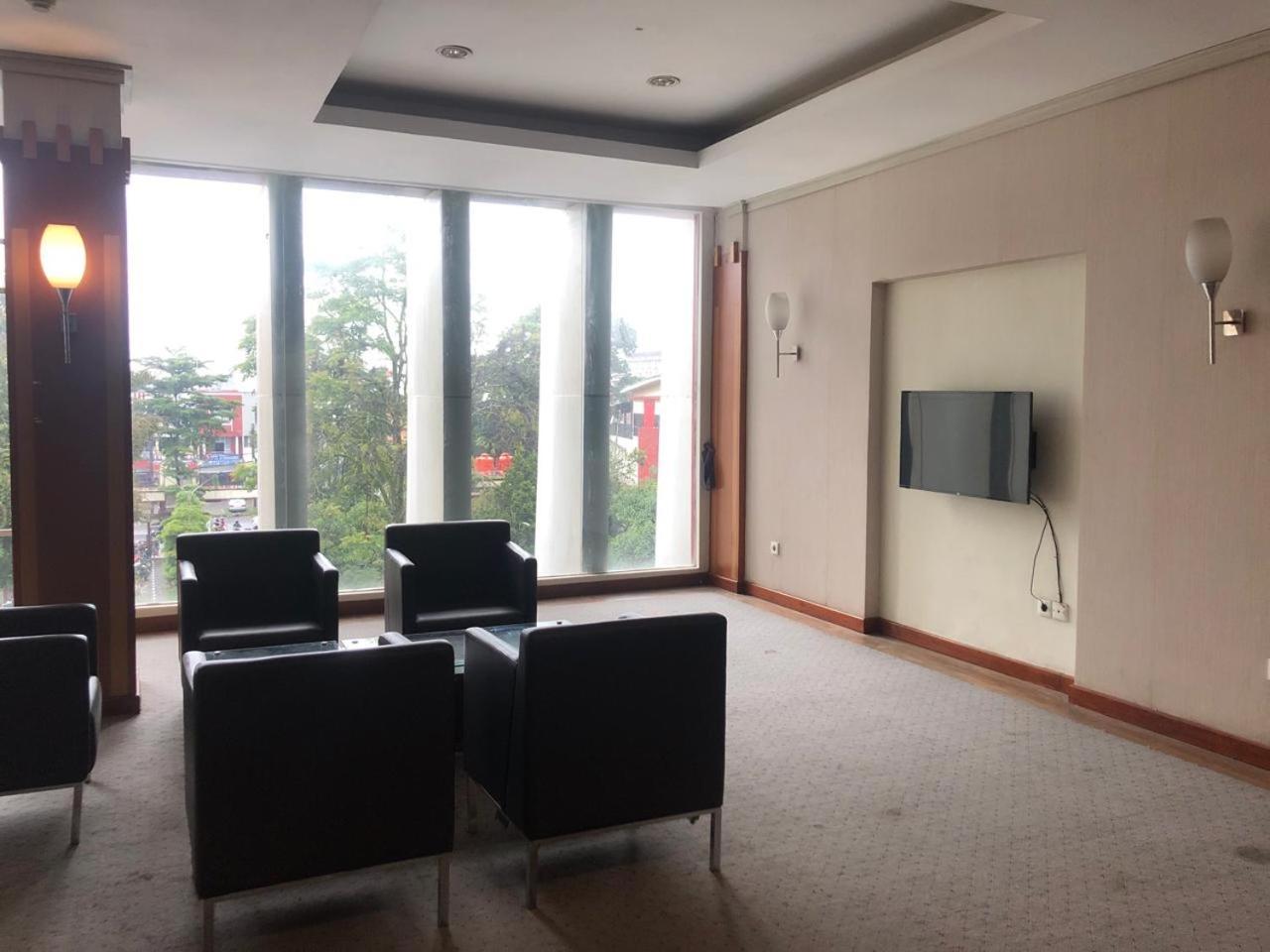 Enhaii Hotel Bandung Dış mekan fotoğraf